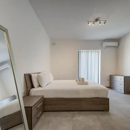 Spacious 3br Apt With Private Balconies In M'scala By 360 Estates Διαμέρισμα