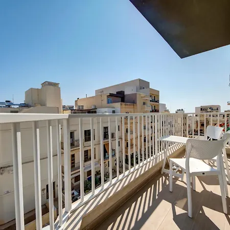 Spacious 3br Apt With Private Balconies In M'scala By 360 Estates 公寓 马尔萨斯卡拉