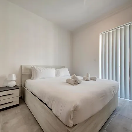 公寓 Spacious 3br Apt With Private Balconies In M'scala By 360 Estates *
